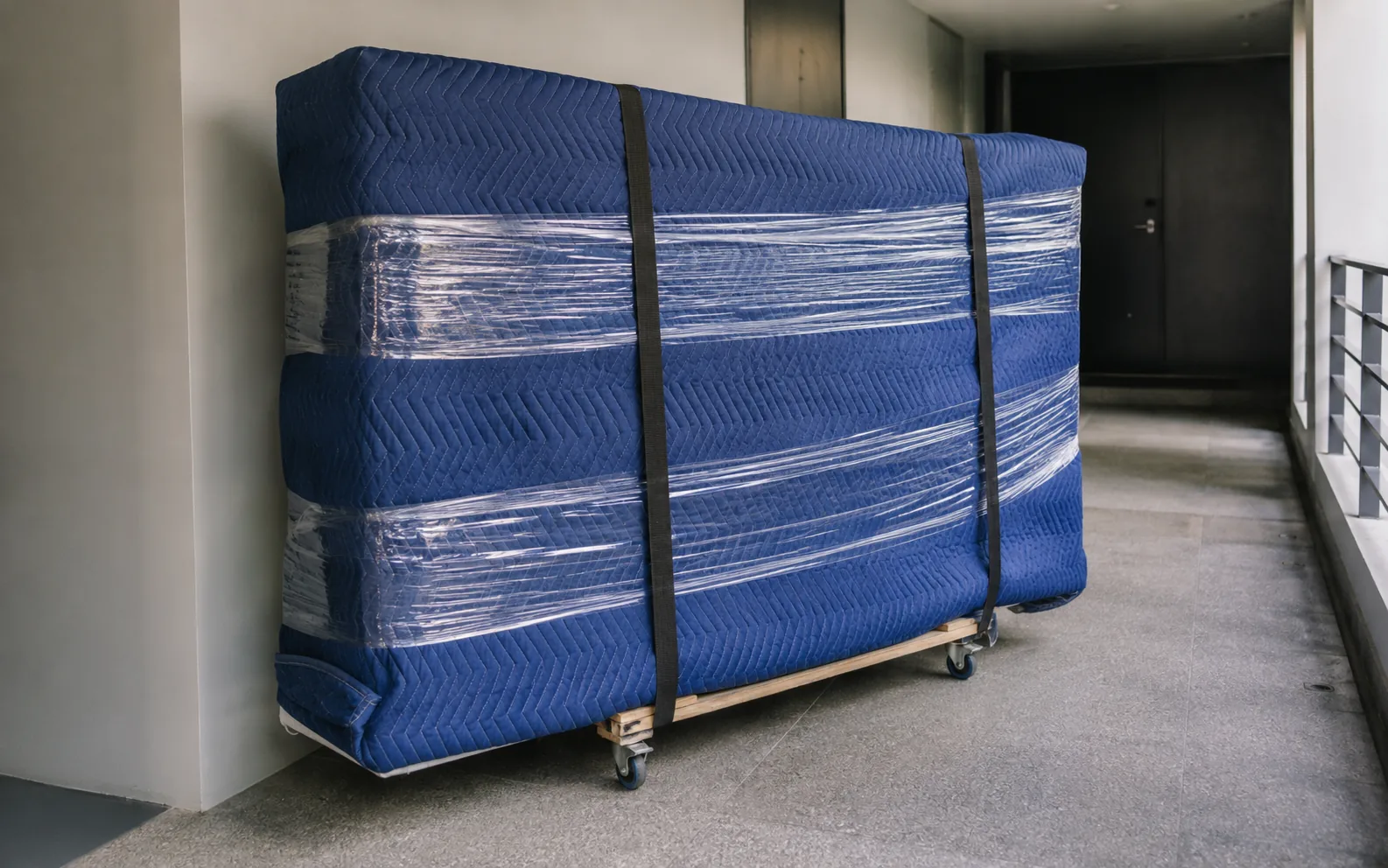Bulky item moving service in Singapore.